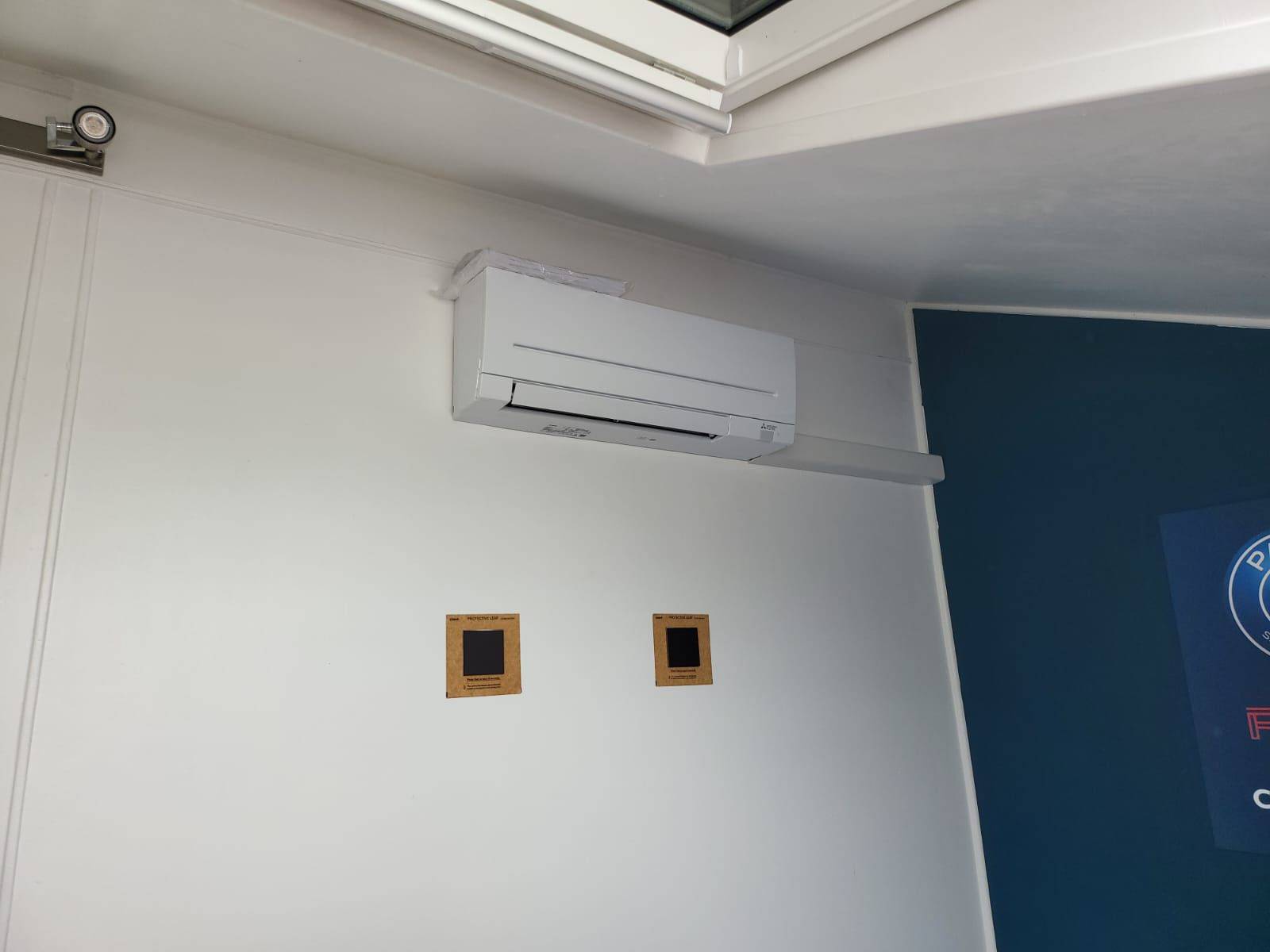 Pose d'une climatisation réversible murale dans une maison à Villeparisis près de Meaux