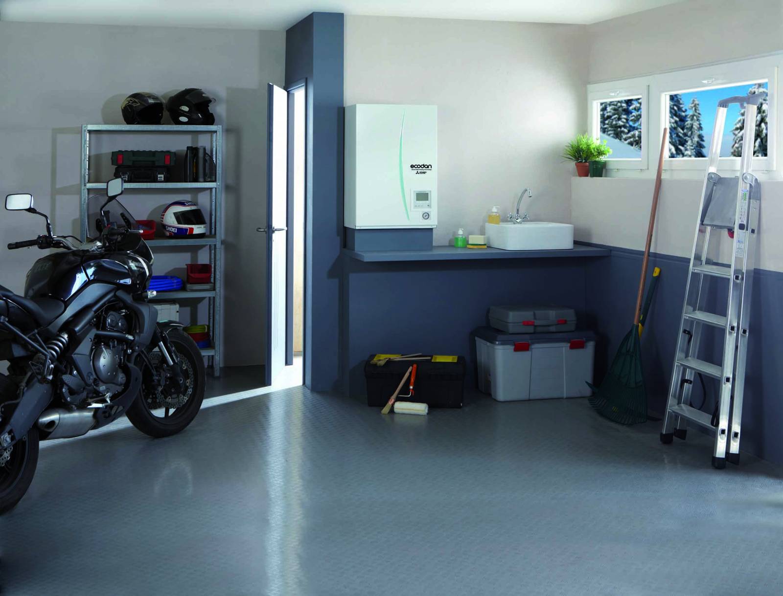 Pompe à chaleur dans un garage de maison à Meaux